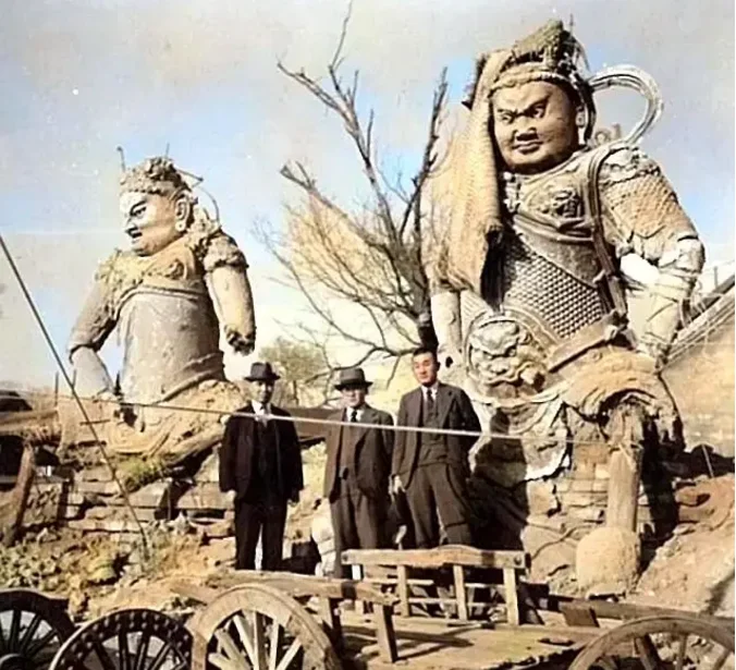 一個世紀前的滄海桑田古建築老照片是這樣的！