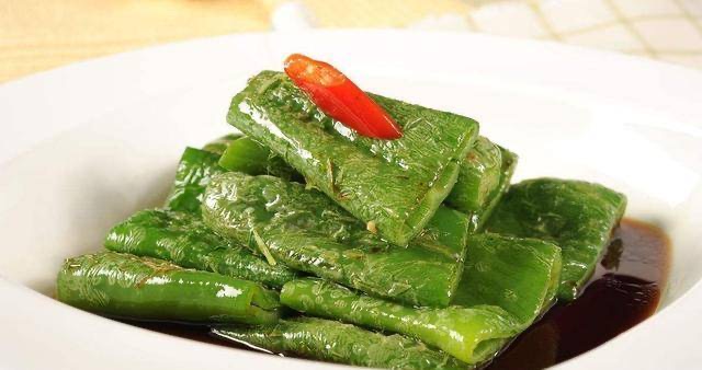 大廚教你虎皮青椒這樣做，口感清脆爽口！