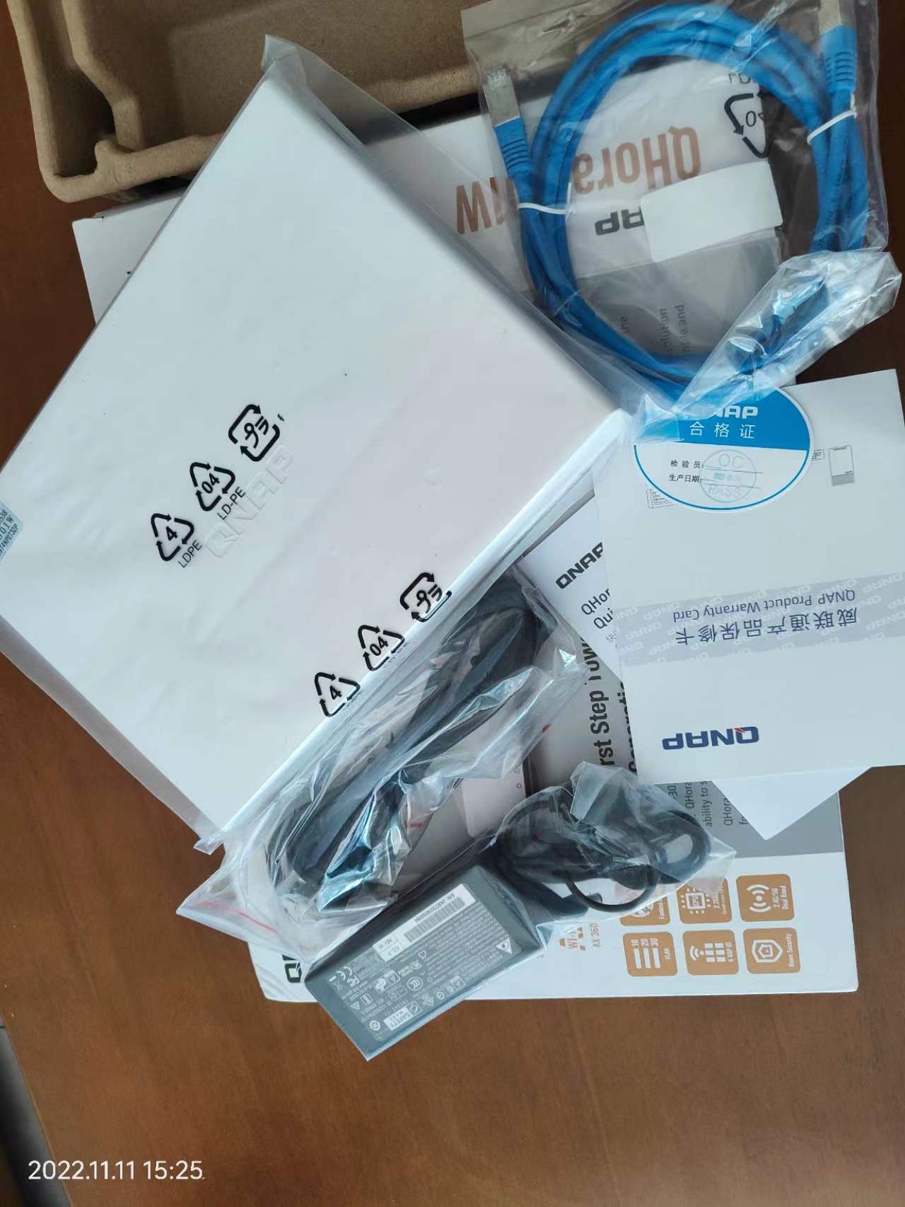 QNAP 301w开箱 QNAP 301w开箱